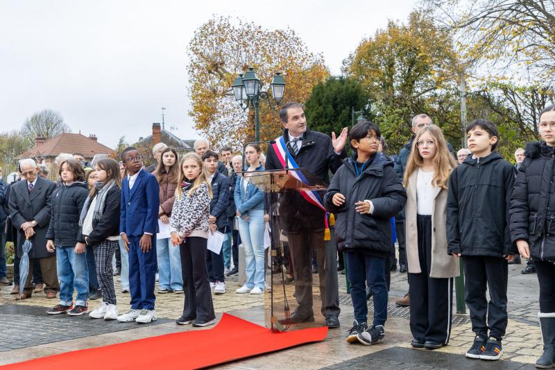 2025-11-11-Ceremonie-du-11-novembre-web-8260