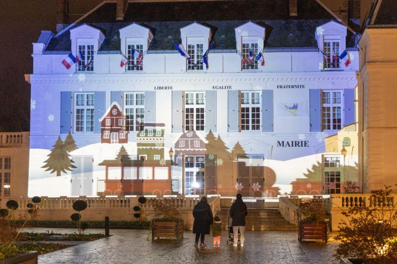 2025-12-06-07-marche-de-Noel-web-0395