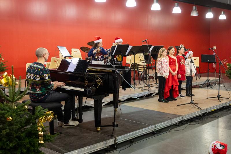 2025-12-19-concert-de-Noel-du-Conservatoire-web-8638